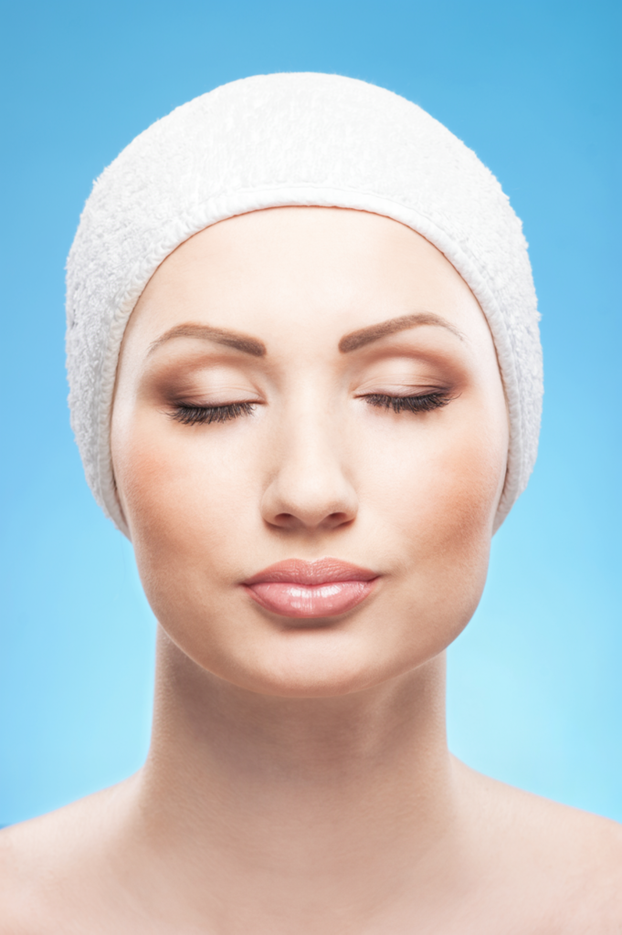 YÜZ MEZOTERAPİSİ NEDİR ?